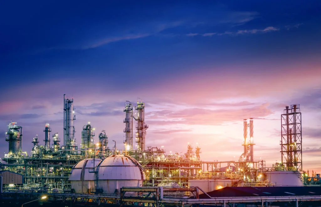 oil-gas-refinery-plant-petrochemical-industry-sky-sunset-factory-with-evening-manufacturing-petrochemical-industrial-1024x660
